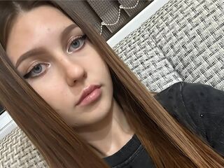 AngelTate's MyFreeCams live cam shows Profile Image