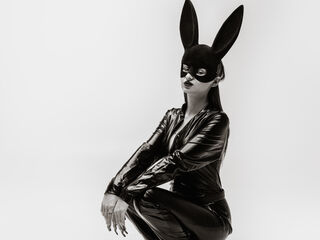 EllaHorton's Perform on live cam Profile Image